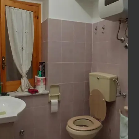 Apartment La Casa In Riva Al Mare *