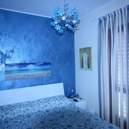 Apartment La Casa In Riva Al Mare