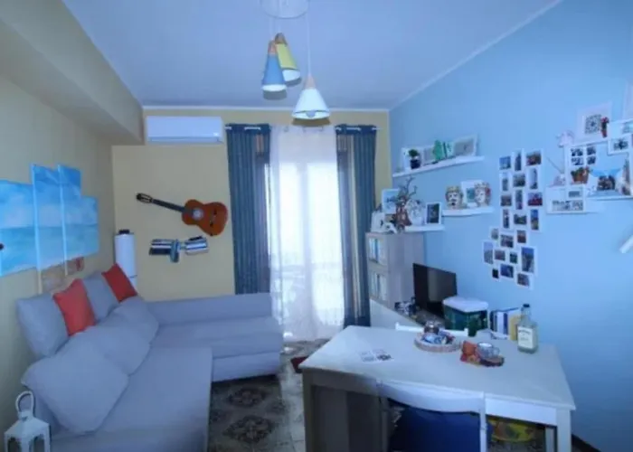 Apartment La Casa In Riva Al Mare *